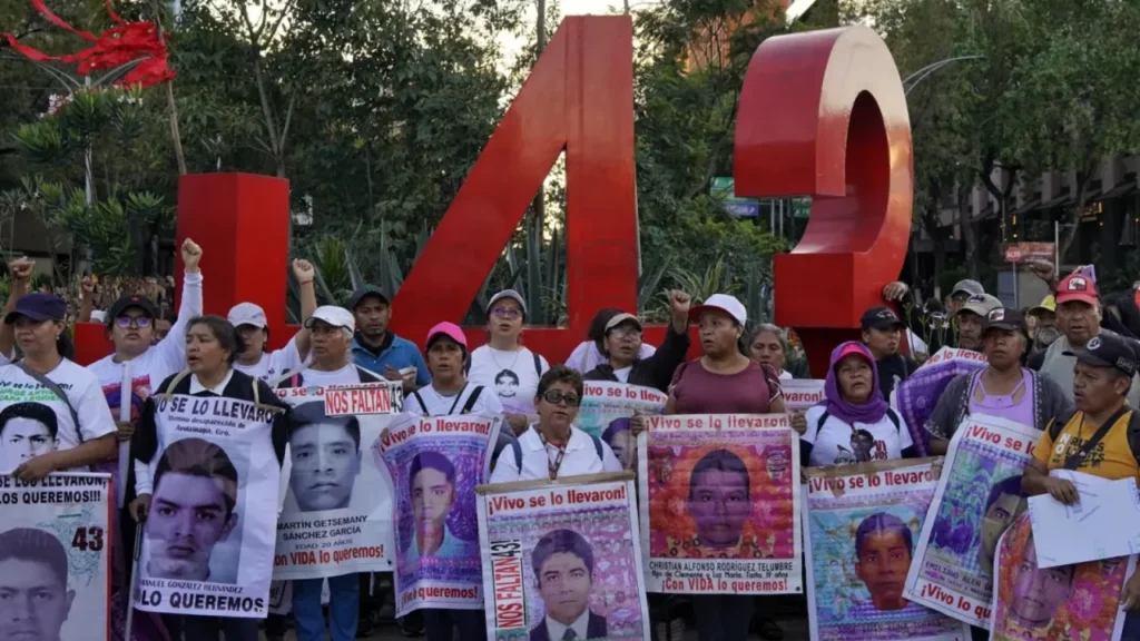 Detienen al policía acusado de matar a un estudiante de Ayotzinapa en un retén