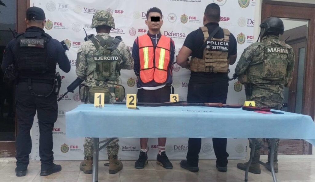 21 detenidos, dos personas liberadas y más de 200 dosis aseguradas: SSP