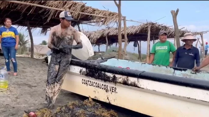Alcaldes veracruzanos denuncian ante Profepa y Semarnat contaminación de playas por hidrocarburos